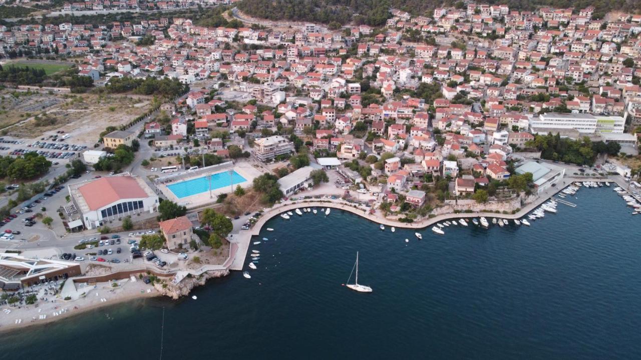 Apartment Bruno Sibenik Exterior photo